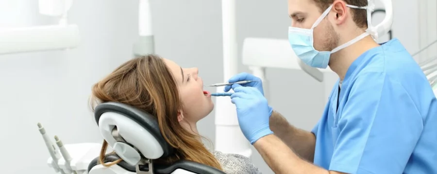 Açık Diş Hekimi ile Acil Diş Sorunlarına Anında Müdahale